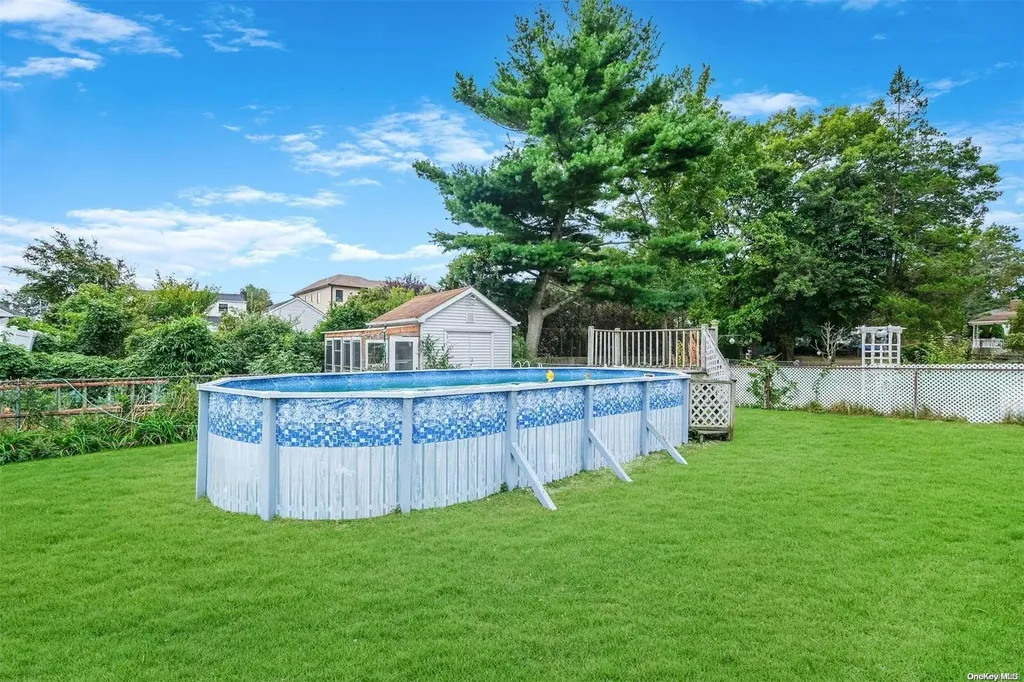 15 Dorcas Avenue Syosset NY 11791