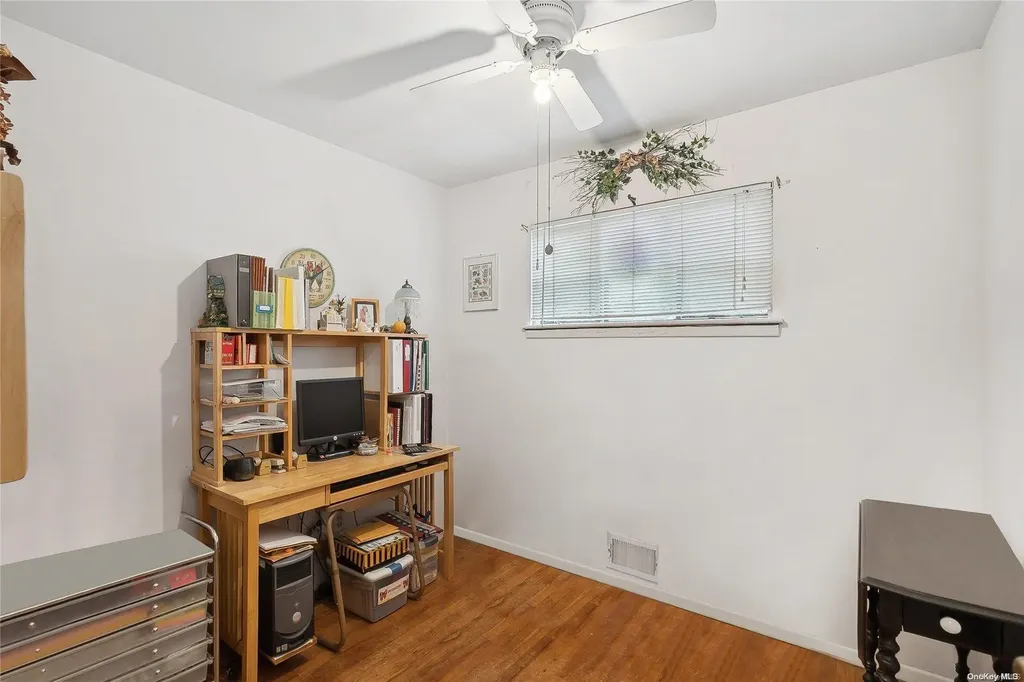1654 Elsie Lane Bay Shore NY 11706