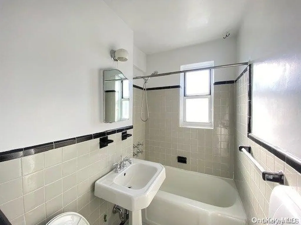81-05 35 Avenue Jackson Heights NY 11372