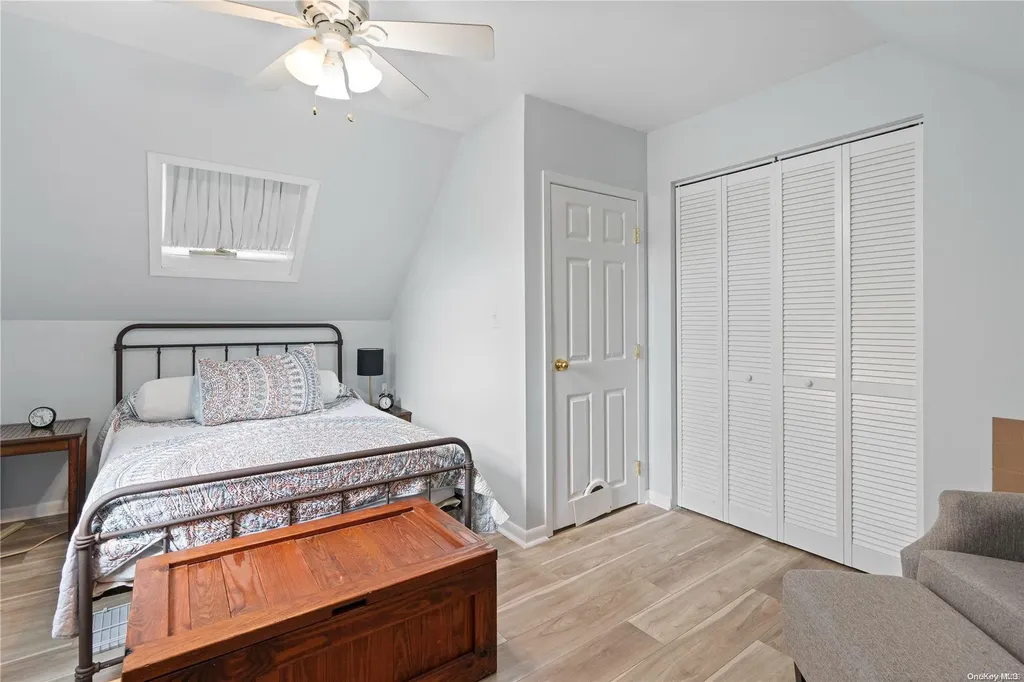 456 Arnold Avenue West Babylon NY 11704