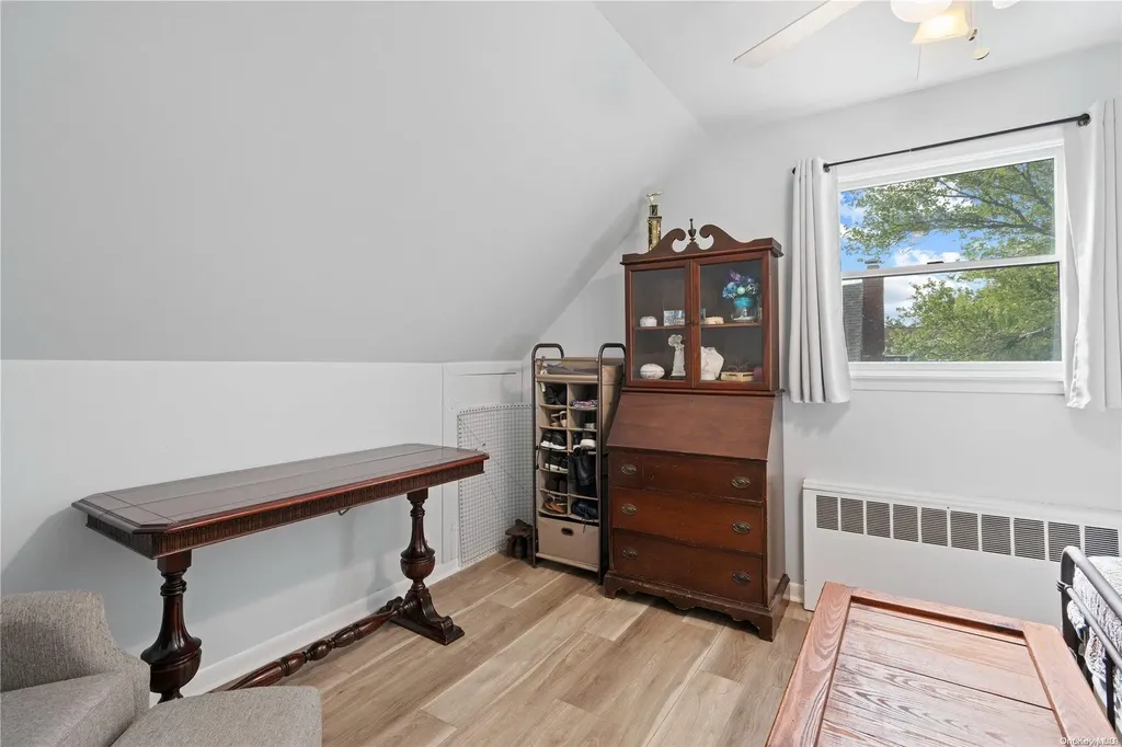456 Arnold Avenue West Babylon NY 11704