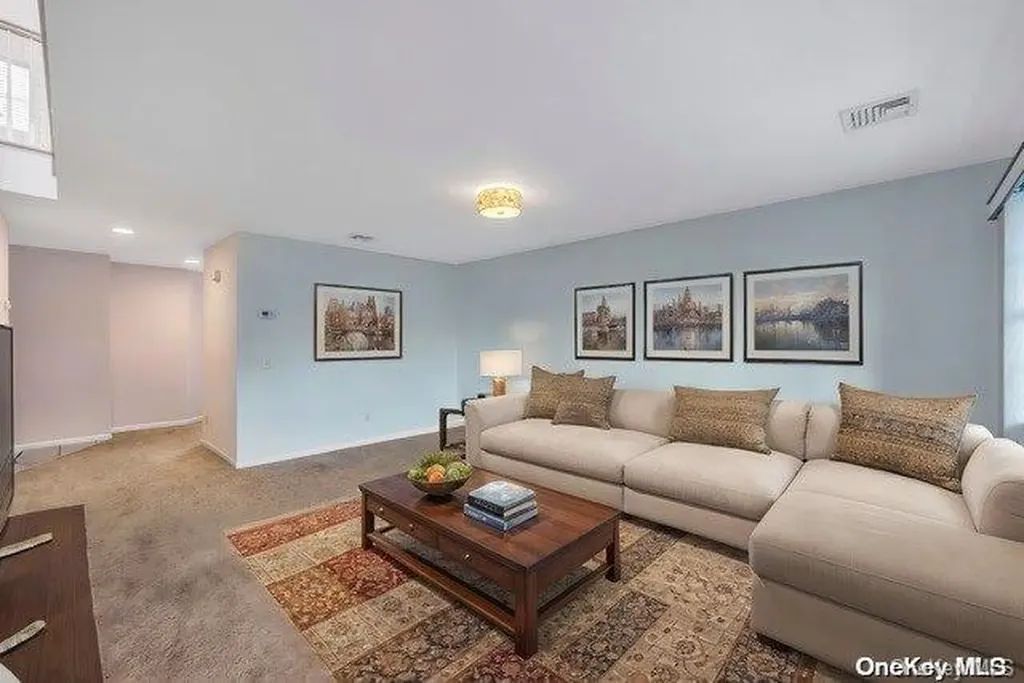 244 E Shore Road Lindenhurst NY 11757
