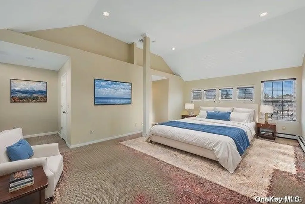 244 E Shore Road Lindenhurst NY 11757