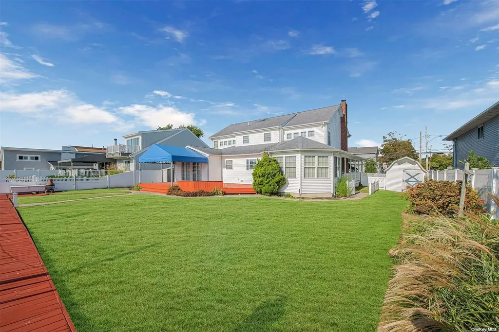 244 E Shore Road Lindenhurst NY 11757