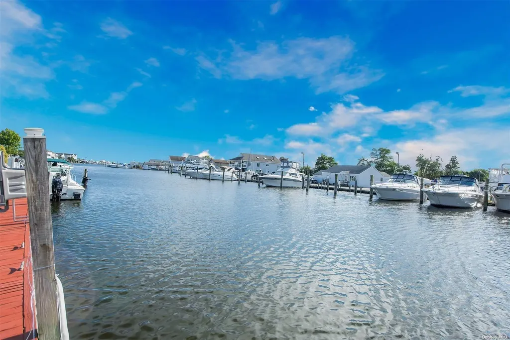 244 E Shore Road Lindenhurst NY 11757
