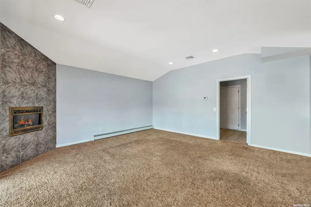 244 E Shore Road Lindenhurst NY 11757