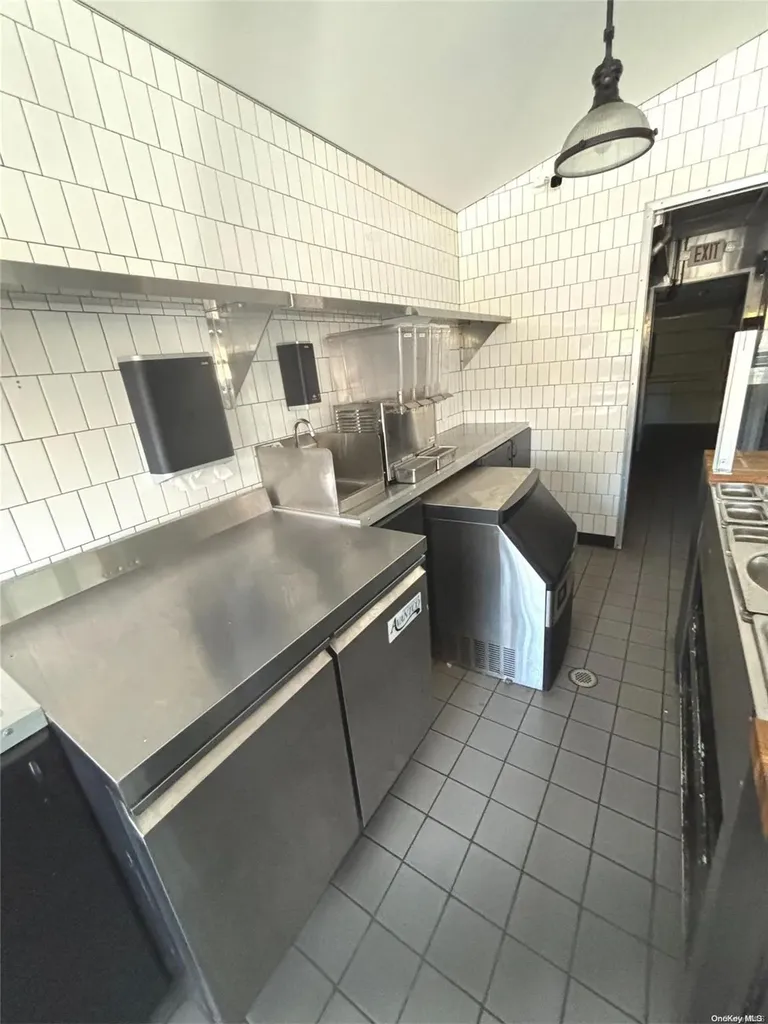 140 River Avenue Patchogue NY 11772
