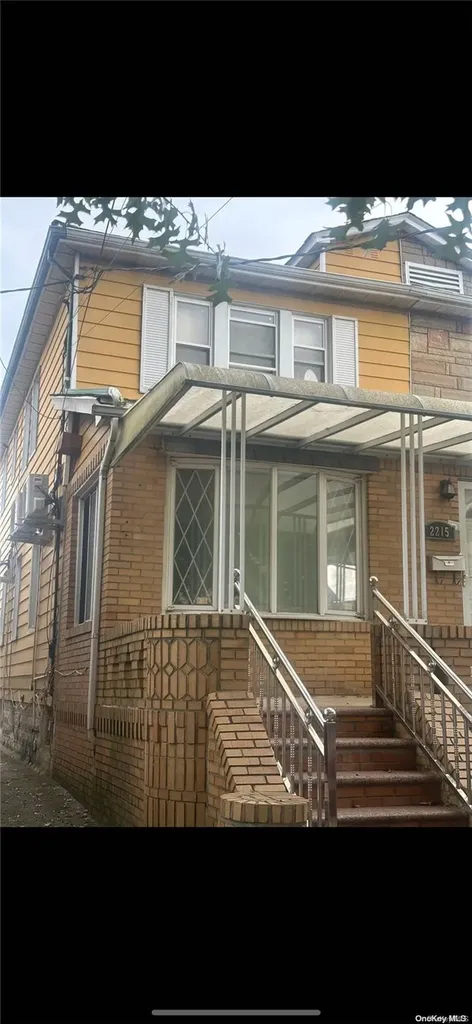 2215 E 21st Street Sheepshead Bay NY 11229