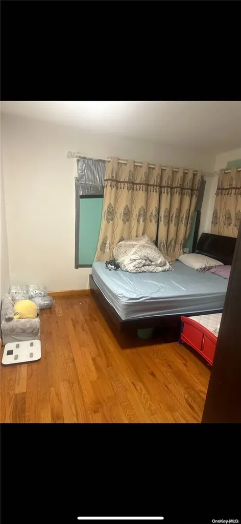 2215 E 21st Street Sheepshead Bay NY 11229