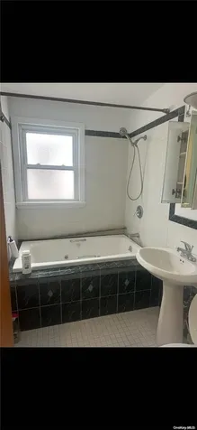 2215 E 21st Street Sheepshead Bay NY 11229