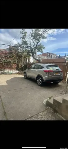 2215 E 21st Street Sheepshead Bay NY 11229
