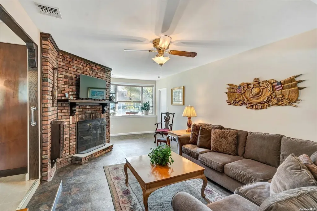 268 Ocean Avenue Islip NY 11751