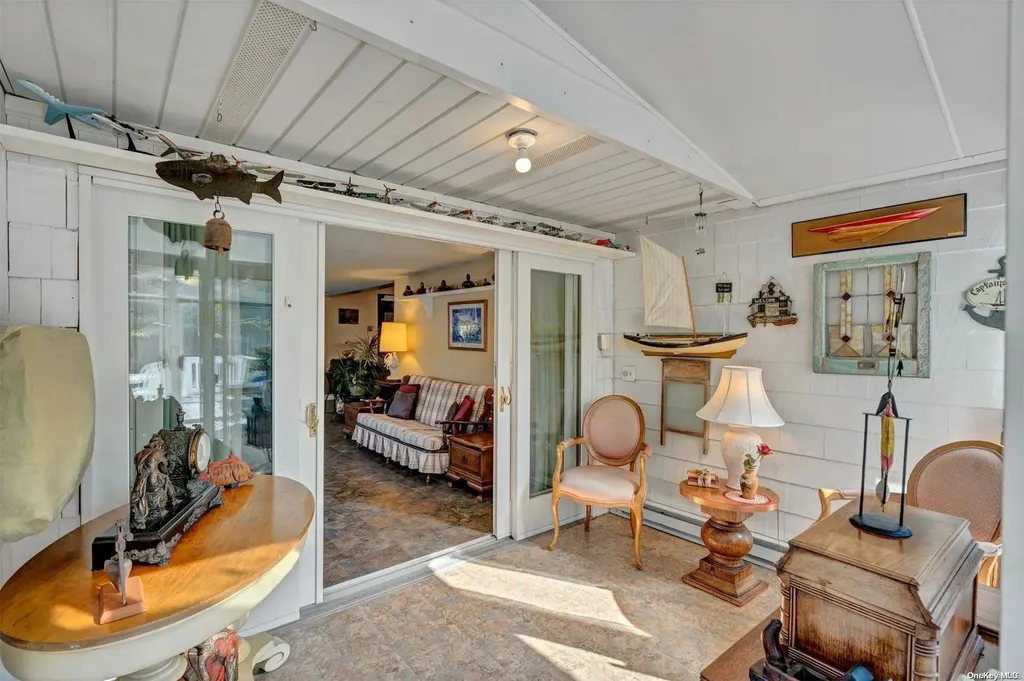 268 Ocean Avenue Islip NY 11751