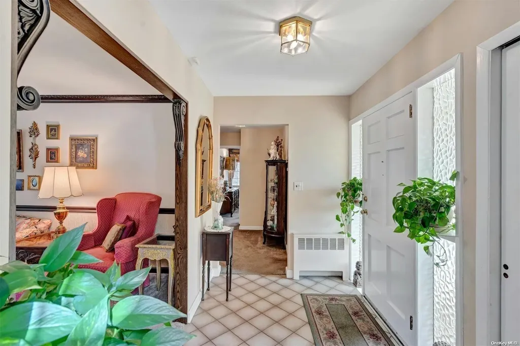 268 Ocean Avenue Islip NY 11751