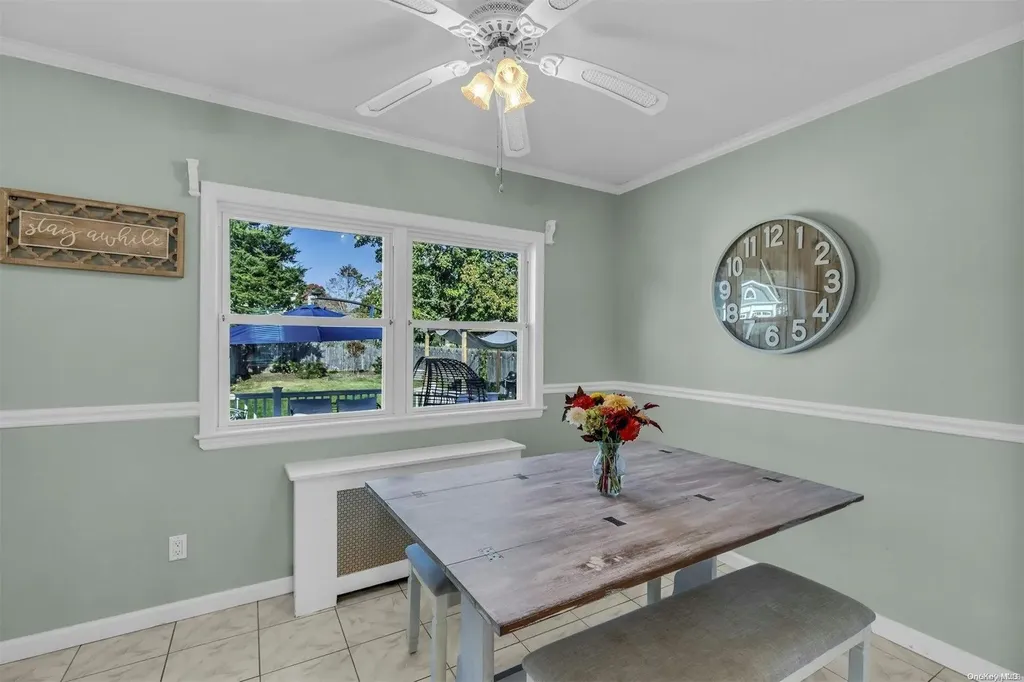 933 Maple Street Bohemia NY 11716