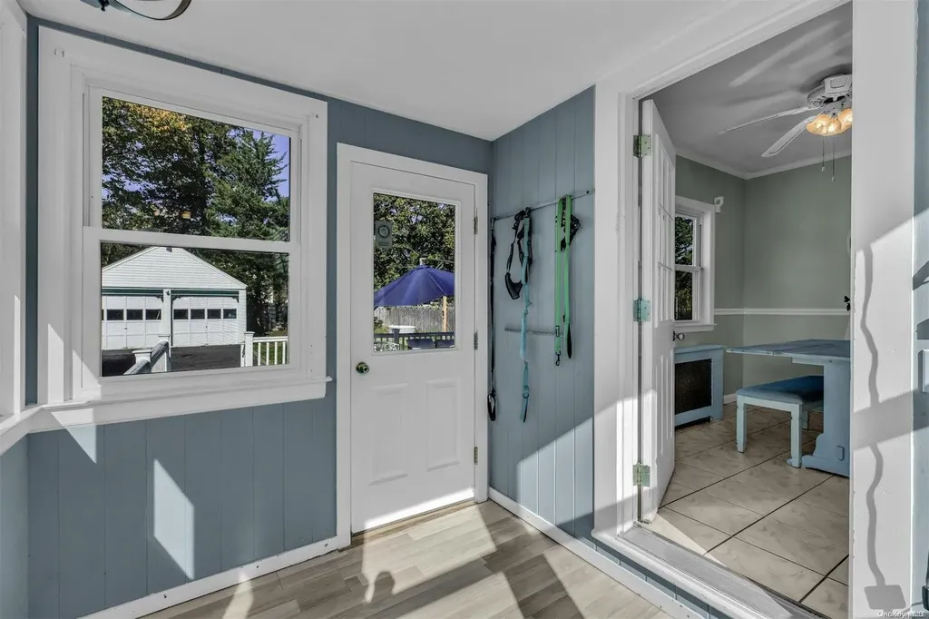 933 Maple Street Bohemia NY 11716