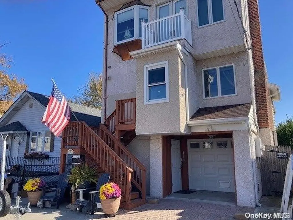 37 West Boulevard East Rockaway NY 11518