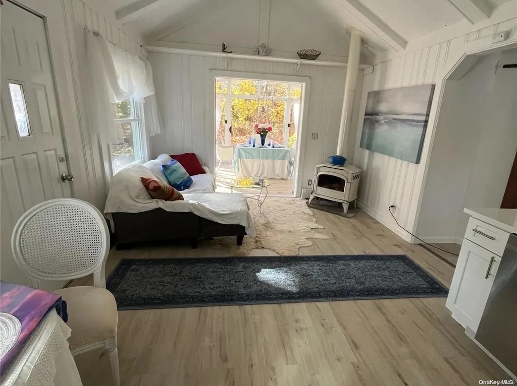 Nesconset NY 11767