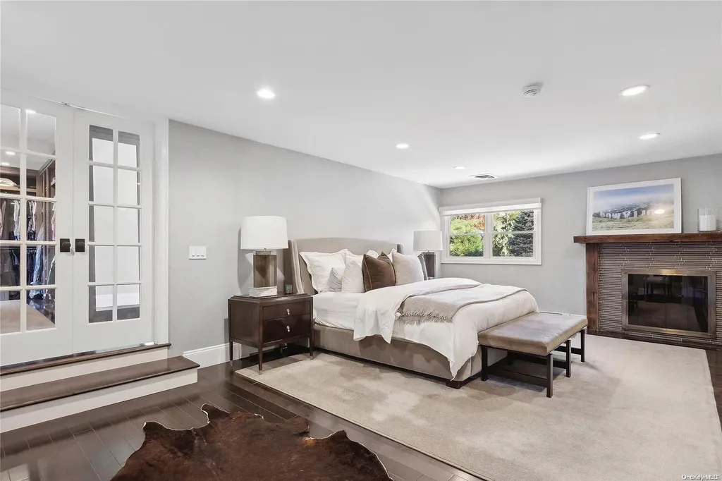 2 Westwind Court Huntington NY 11743