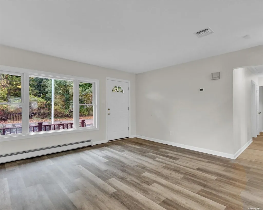 157 Cranberry Drive Mastic Beach NY 11951
