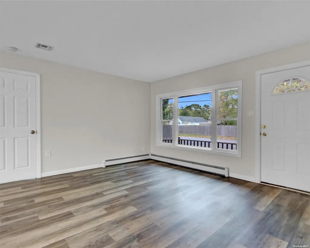 157 Cranberry Drive Mastic Beach NY 11951