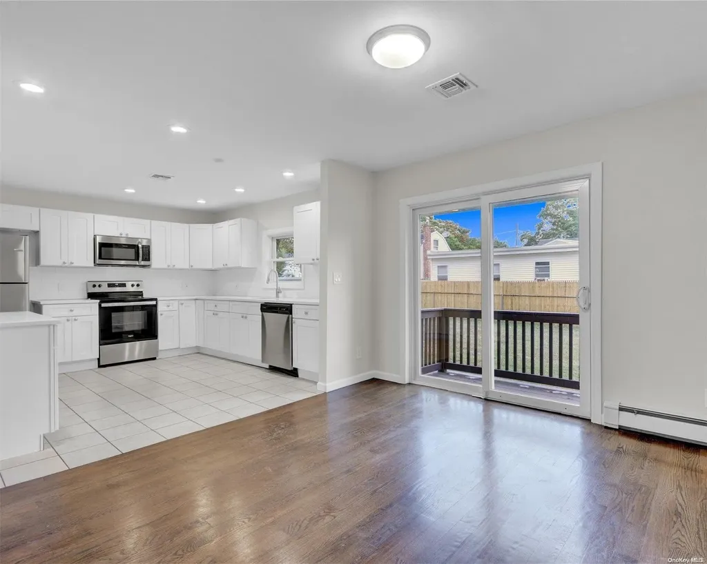 157 Cranberry Drive Mastic Beach NY 11951