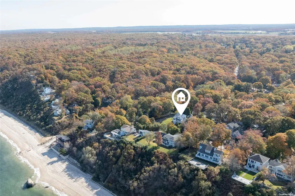 115 Cliff Road E Wading River NY 11792