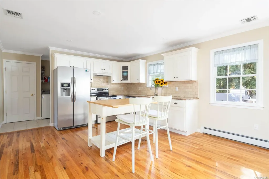 115 Cliff Road E Wading River NY 11792