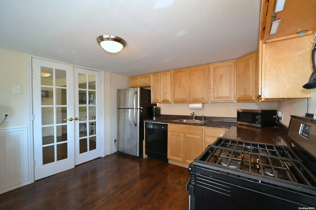 100 Oak Street Patchogue NY 11772