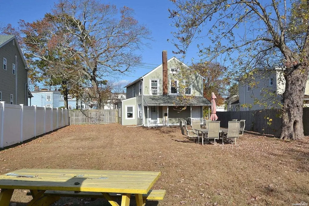 100 Oak Street Patchogue NY 11772