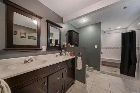 487 18th Street West Babylon NY 11704