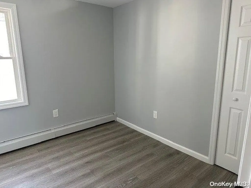 163 E Roosevelt Avenue Roosevelt NY 11575