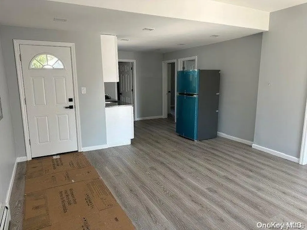 163 E Roosevelt Avenue Roosevelt NY 11575