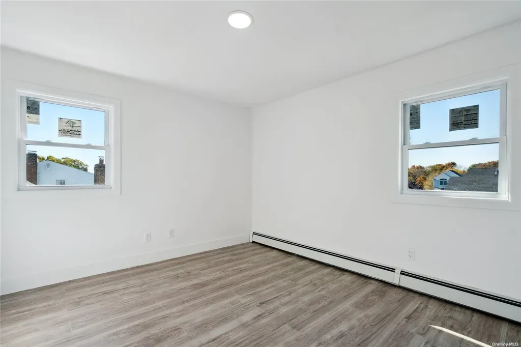 2302 Hampton Avenue Seaford NY 11783