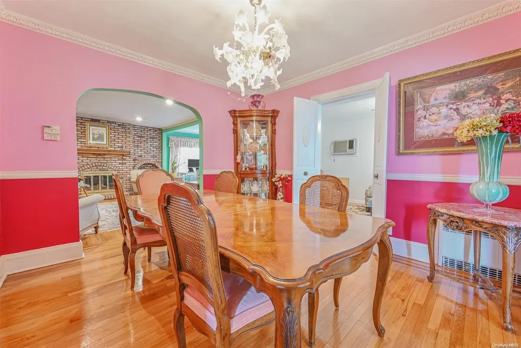 1534 Moffitt Avenue Hewlett NY 11557