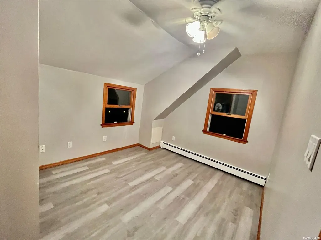 45 Blackbird Lane Levittown NY 11756