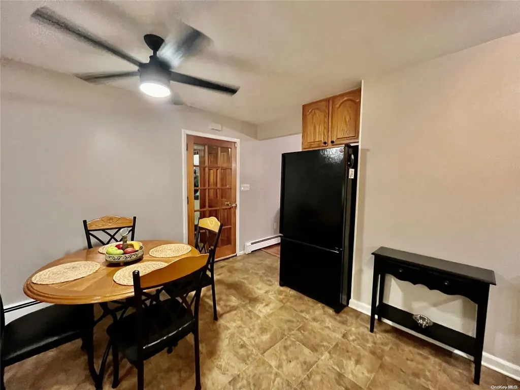 45 Blackbird Lane Levittown NY 11756