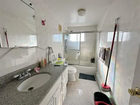 200 Saint Regis Drive Massapequa Park NY 11762
