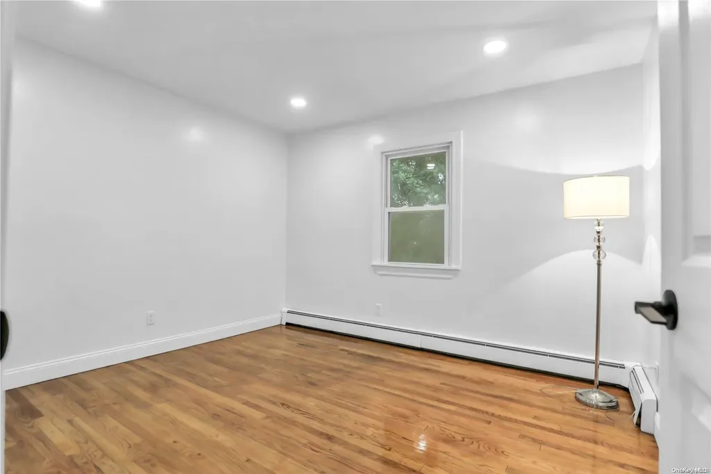 7 Platt Avenue Smithtown NY 11787