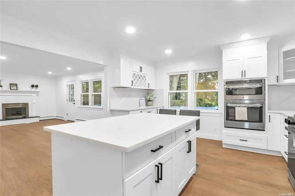 7 Platt Avenue Smithtown NY 11787
