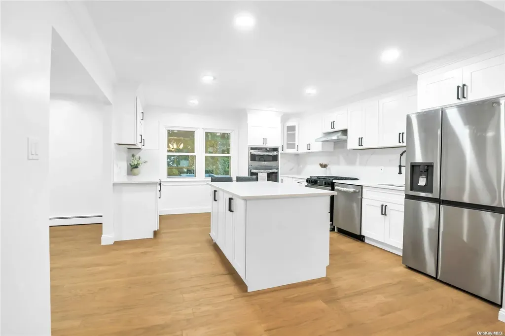 7 Platt Avenue Smithtown NY 11787