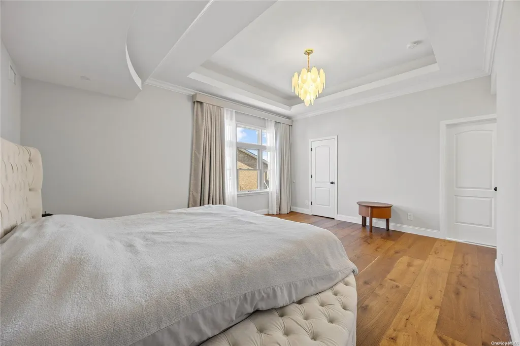 243 150th Street Whitestone NY 11357