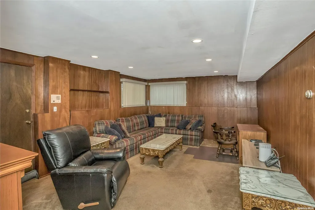167 N Marginal Road Jericho NY 11753