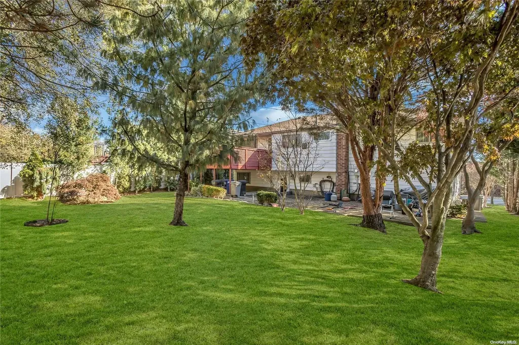 167 N Marginal Road Jericho NY 11753