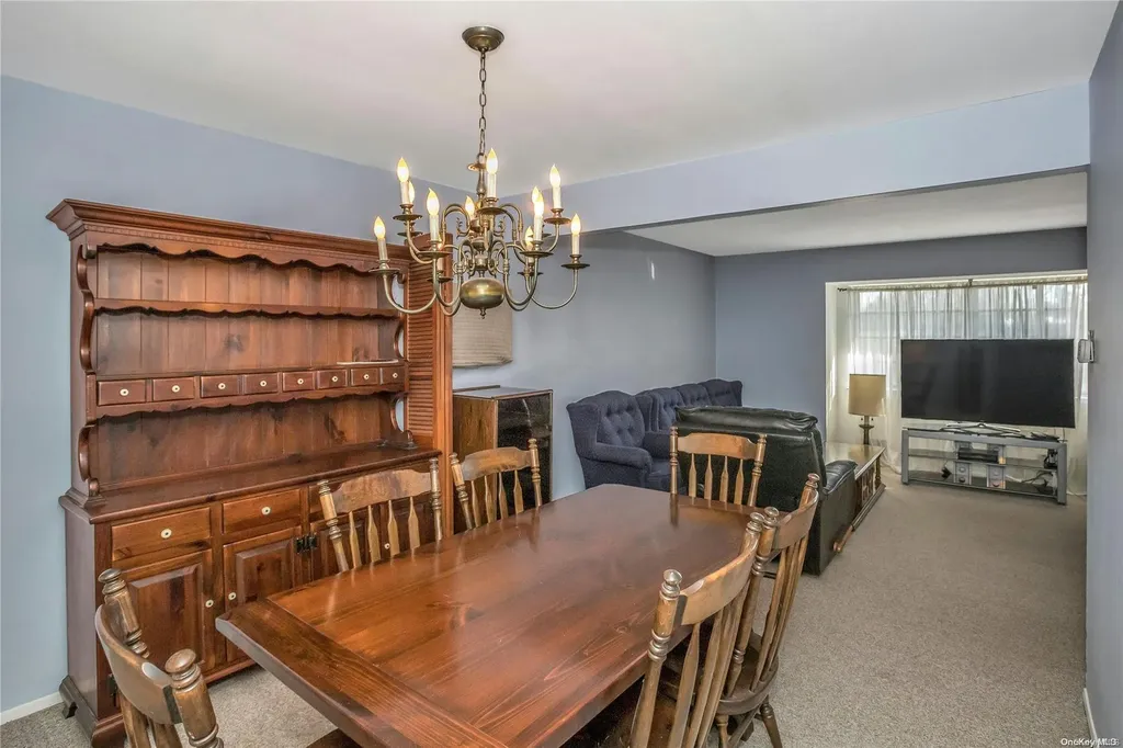 167 N Marginal Road Jericho NY 11753