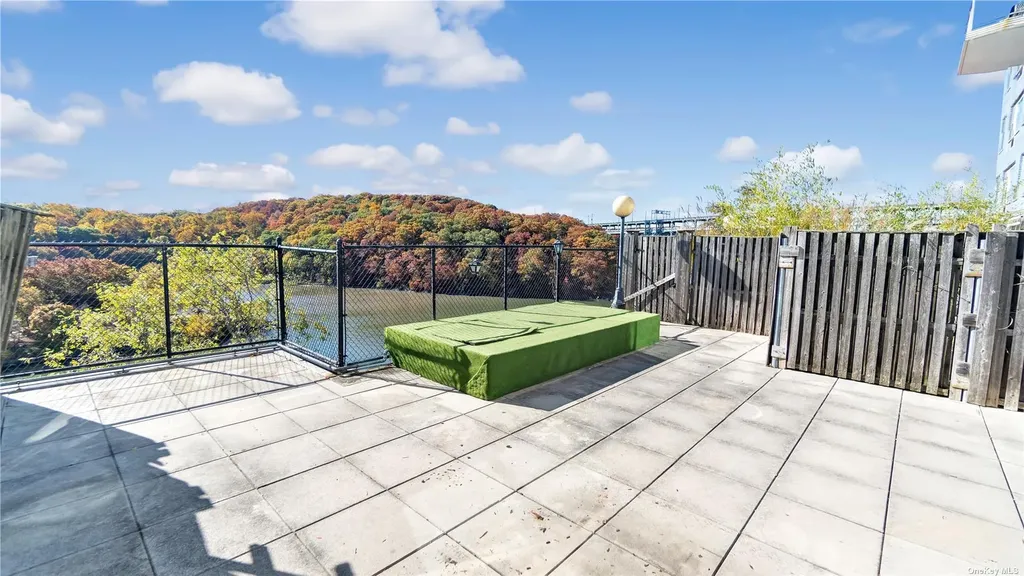 2400 Johnson Avenue Bronx NY 10463