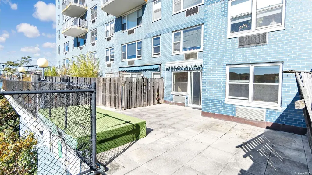 2400 Johnson Avenue Bronx NY 10463