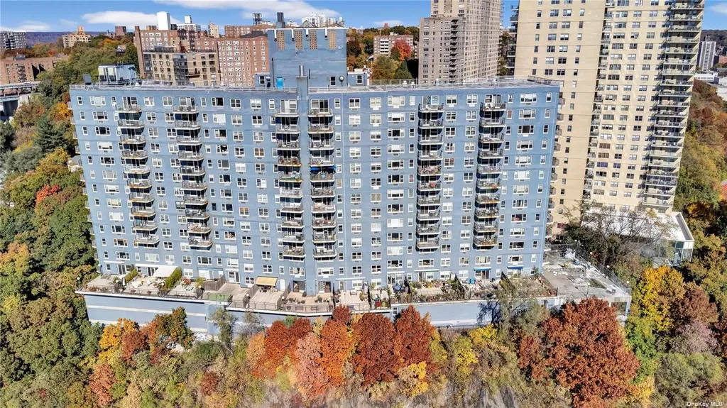 2400 Johnson Avenue Bronx NY 10463