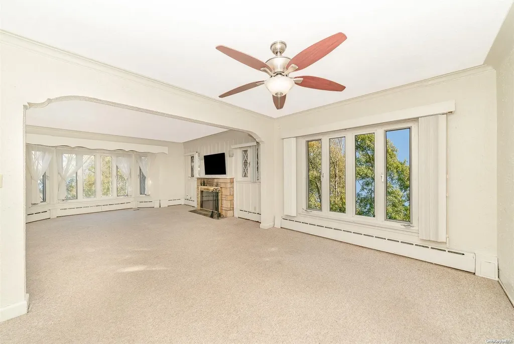 95 E Shore Drive Massapequa NY 11758