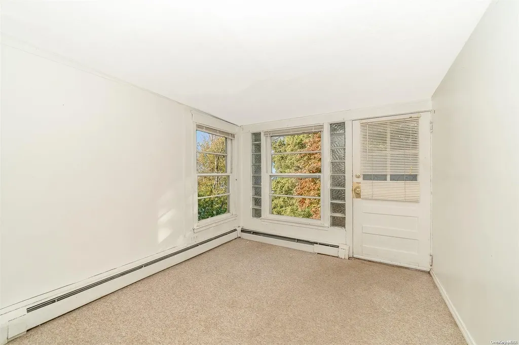 95 E Shore Drive Massapequa NY 11758
